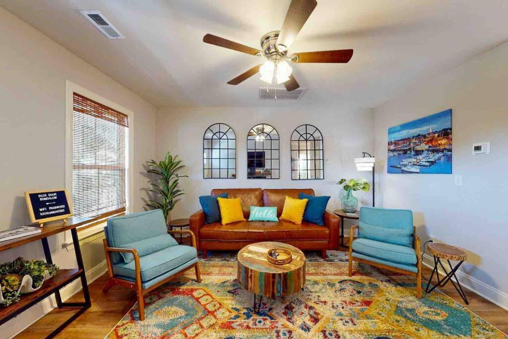 The Blue Door Bungalow Wilmington Exterior photo